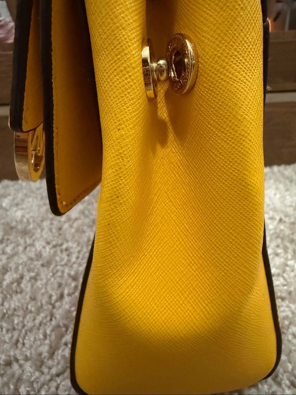 Michael Kors Ava small saffiano leather top-handle crossbody bag - Picture 4 of 10
